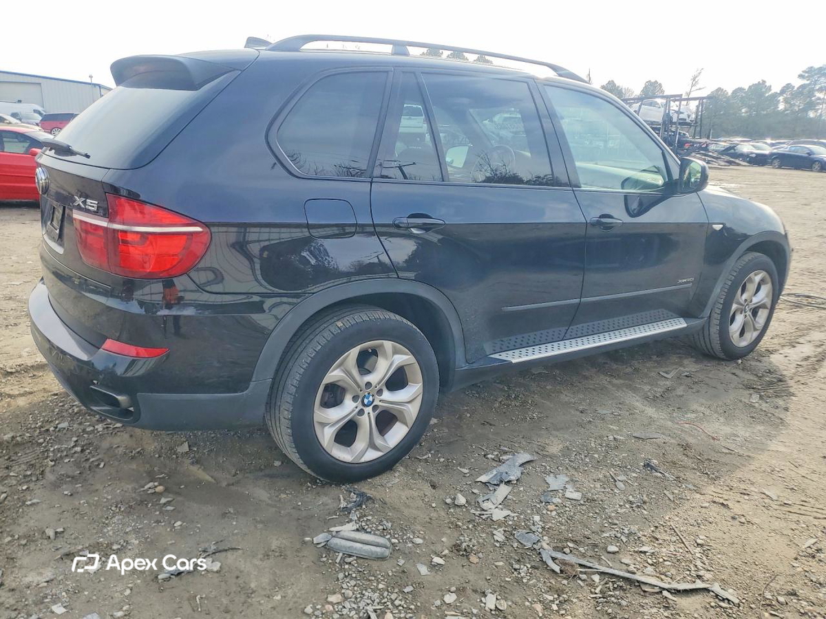 BMW X5 2011