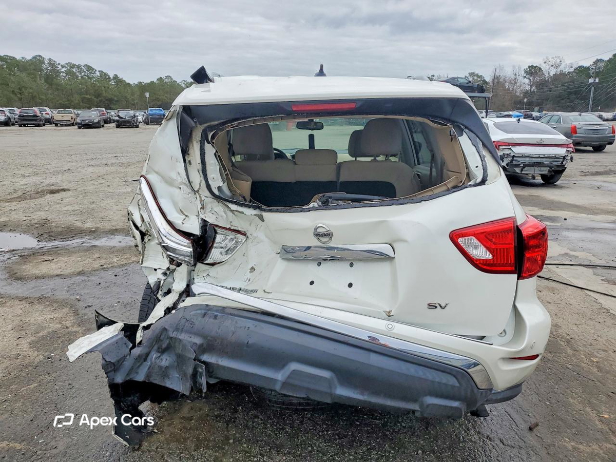 Nissan Pathfinder 2018