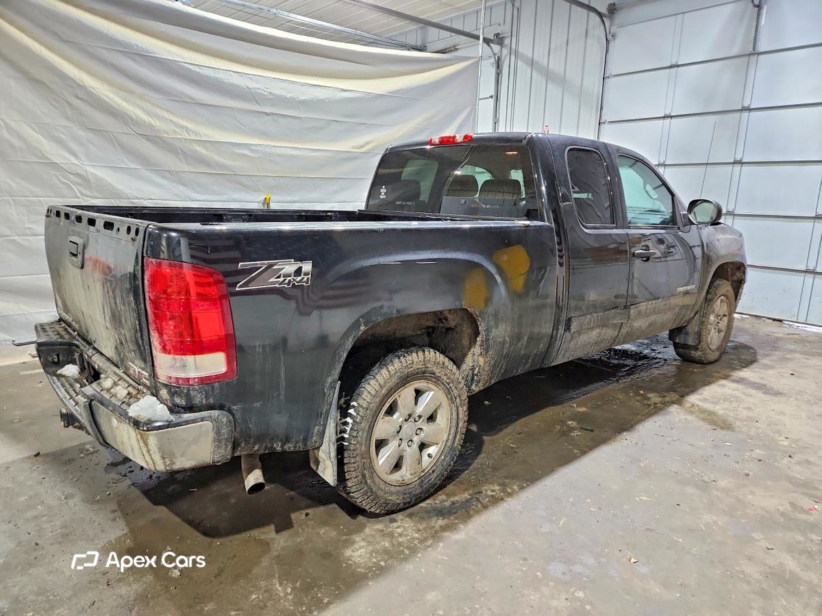 GMC Sierra 2013