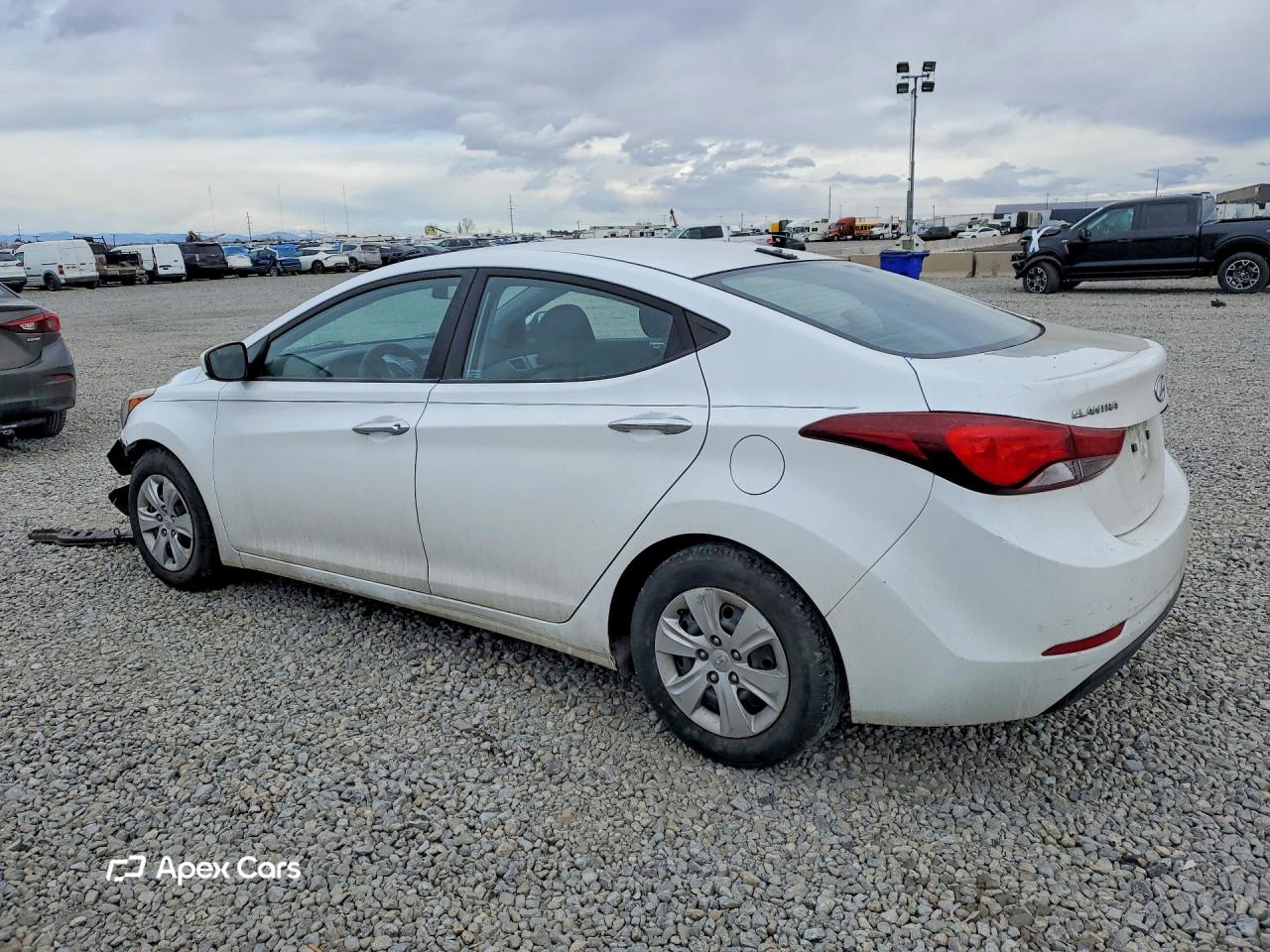 Hyundai Elantra 2016