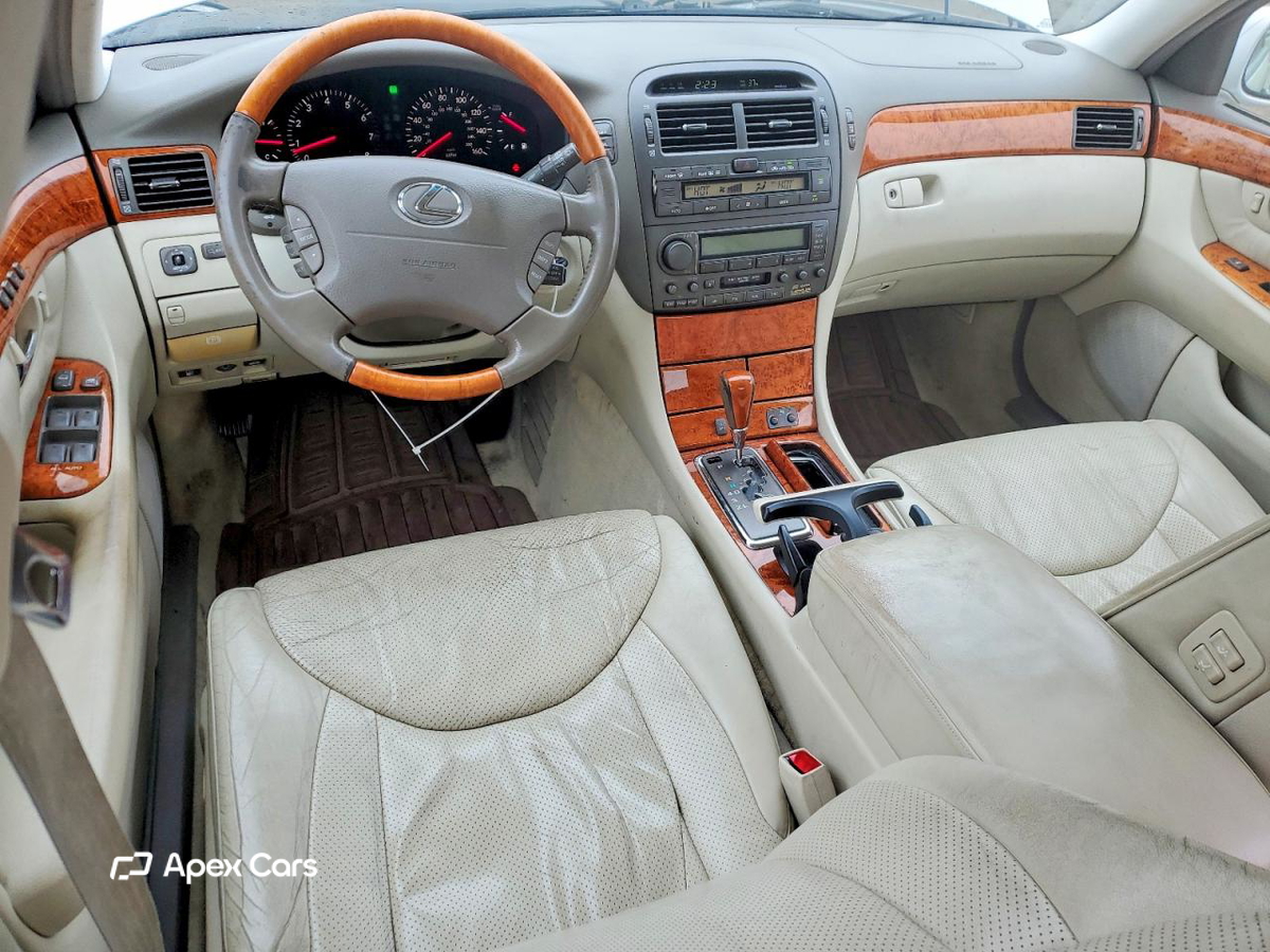 Lexus LS 2003
