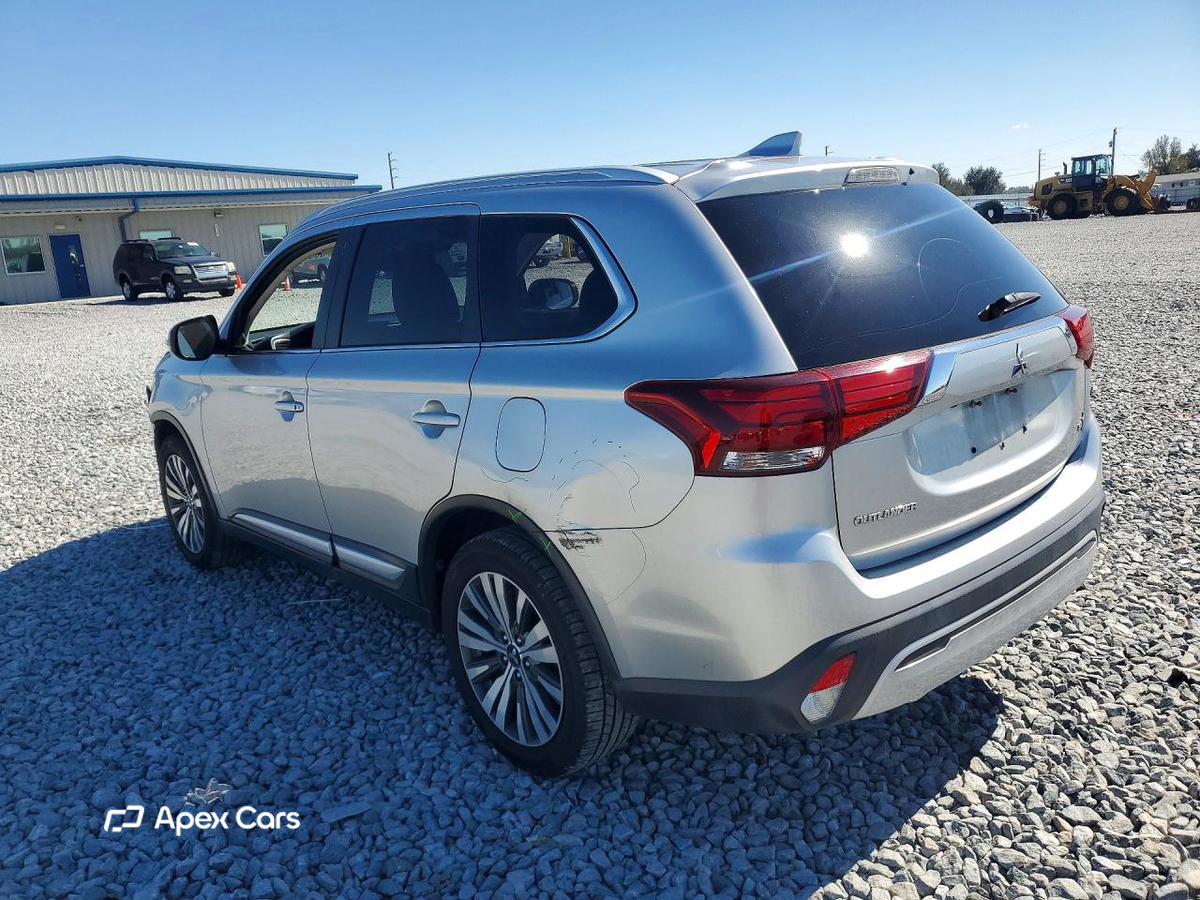 Mitsubishi Outlander 2020