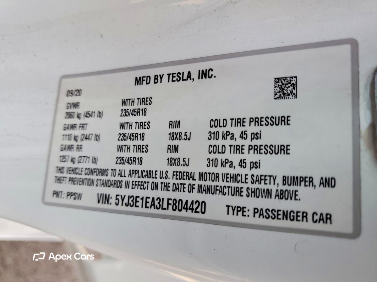 Tesla Model 3 2020