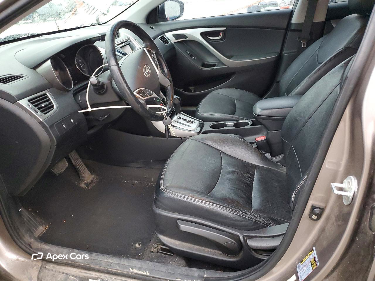 Hyundai Elantra 2011