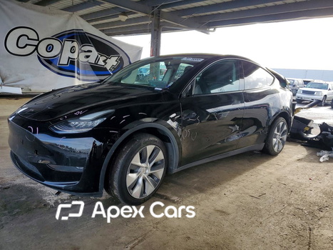 Tesla Model Y 2020 - Image 1 of 13