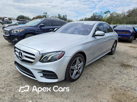 Mercedes-Benz E-klasse 2017 - Image 1 of 13