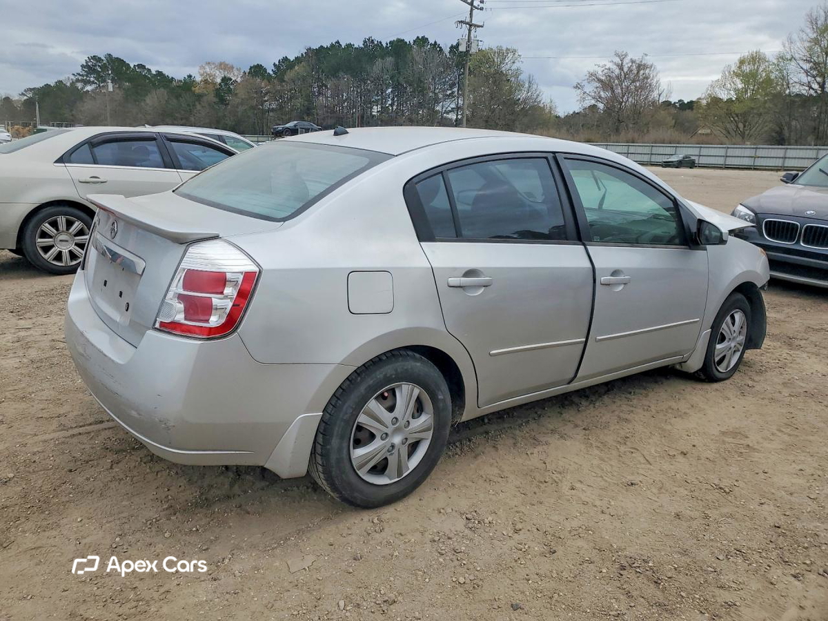 Nissan Sentra 2011