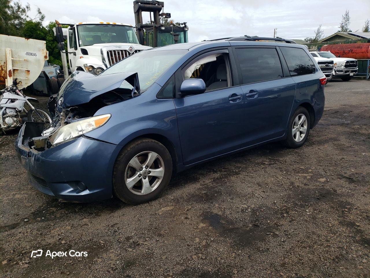 Toyota Sienna 2015