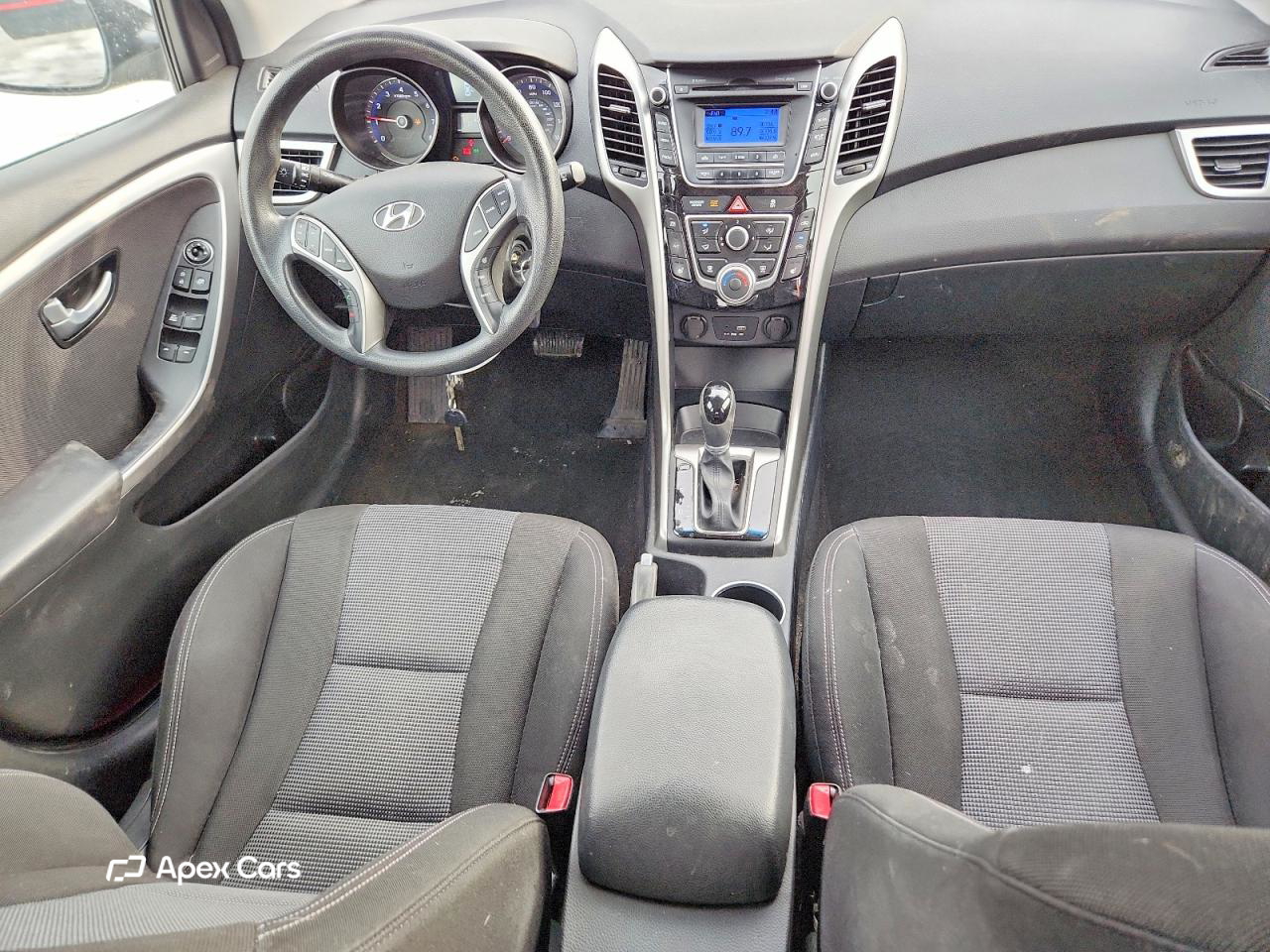 Hyundai Elantra 2016