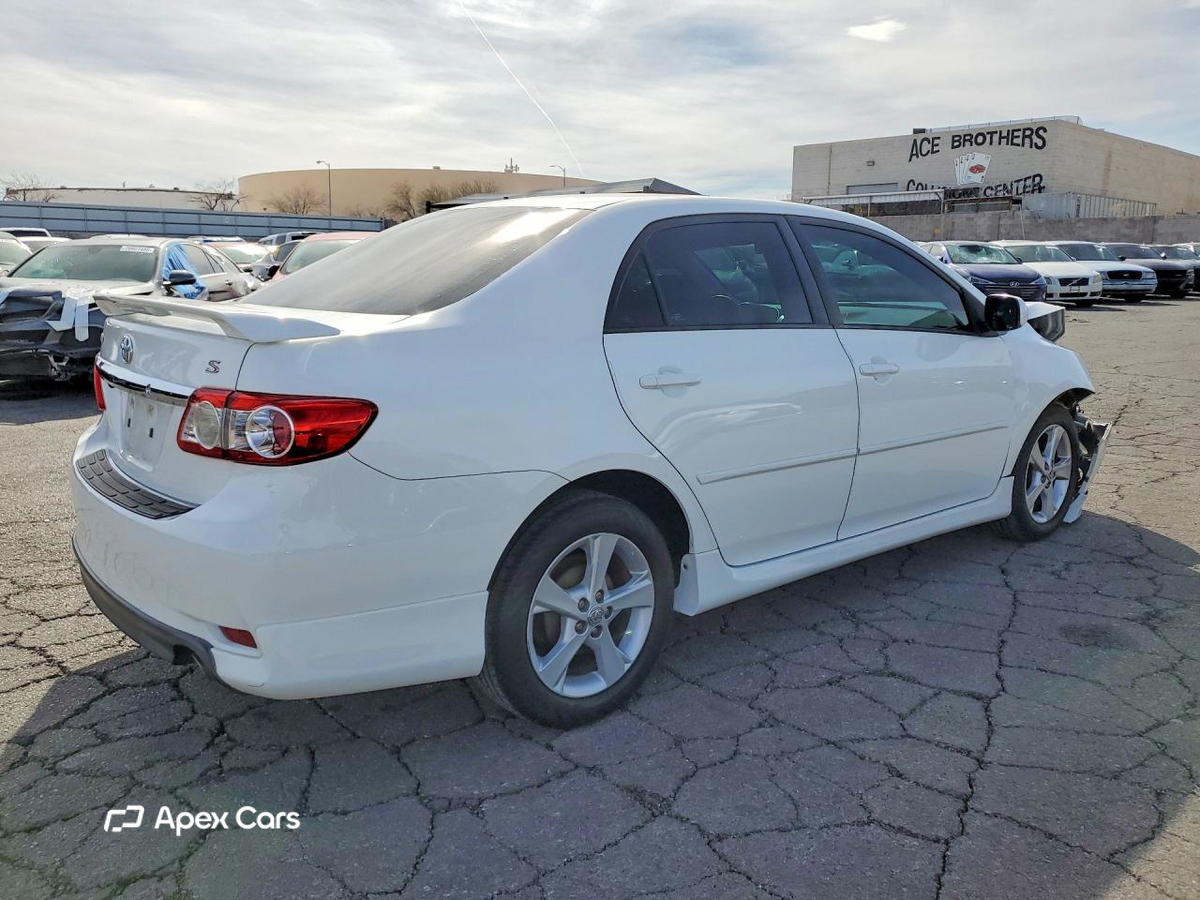 Toyota Corolla 2013