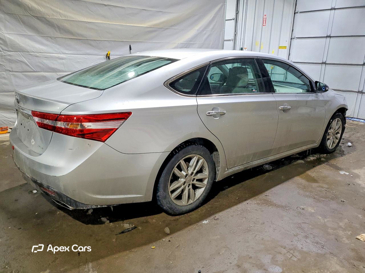 Toyota Avalon 2013