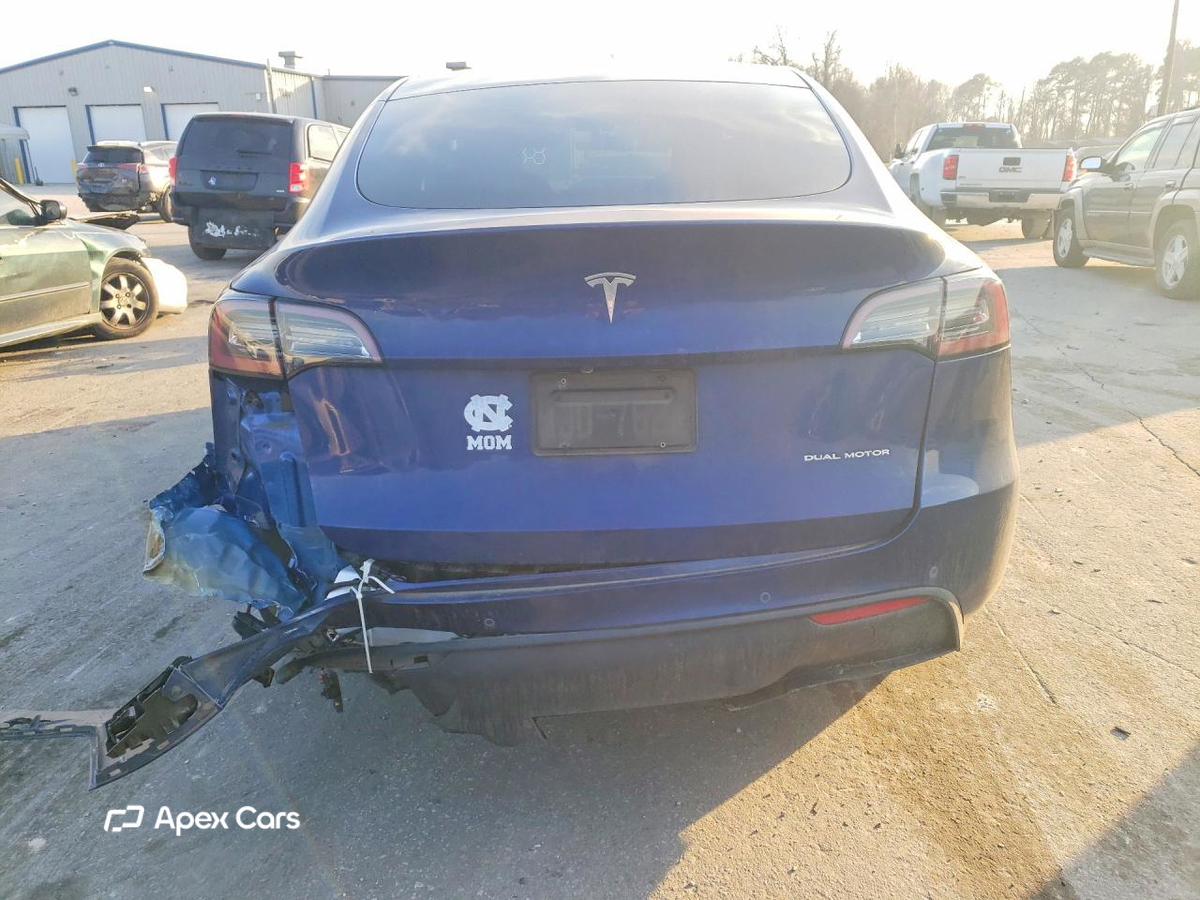 Tesla Model Y 2020