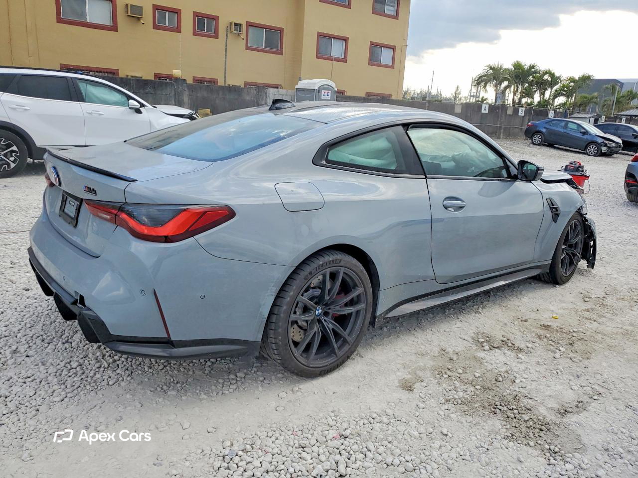 BMW M4 2023