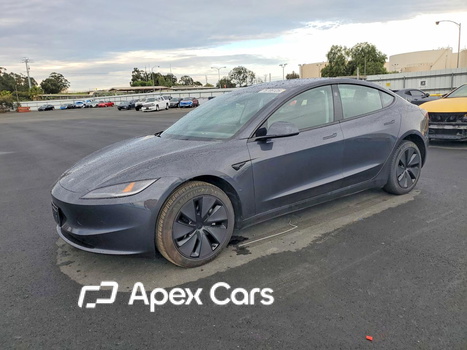 Tesla Model 3 2025 - Image 1 of 5