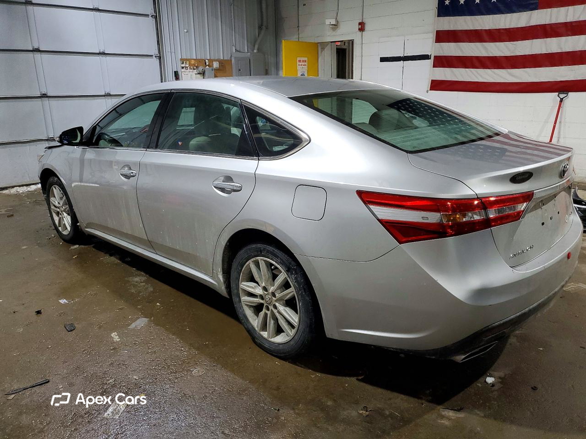 Toyota Avalon 2013