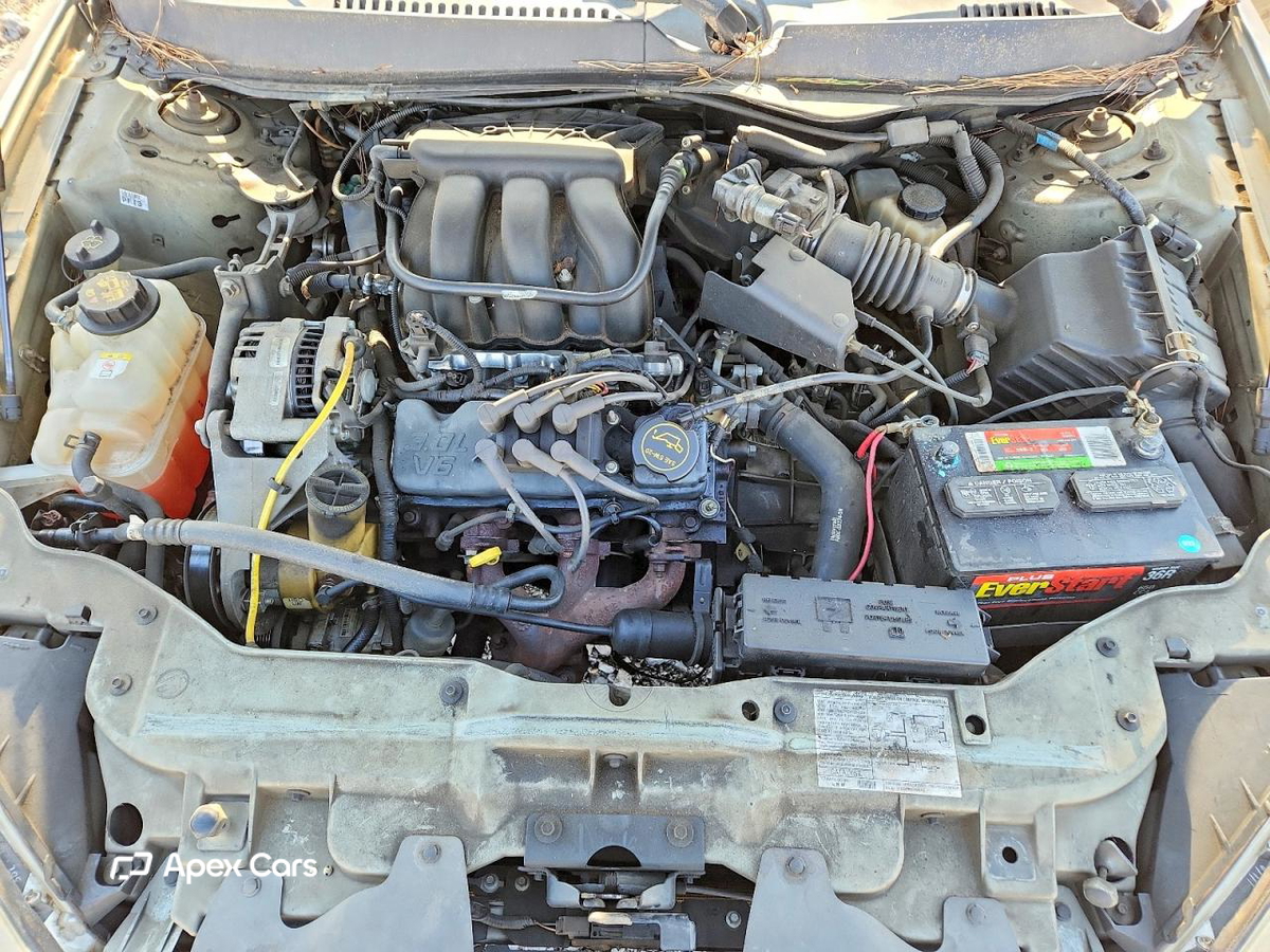 Ford Taurus 2004