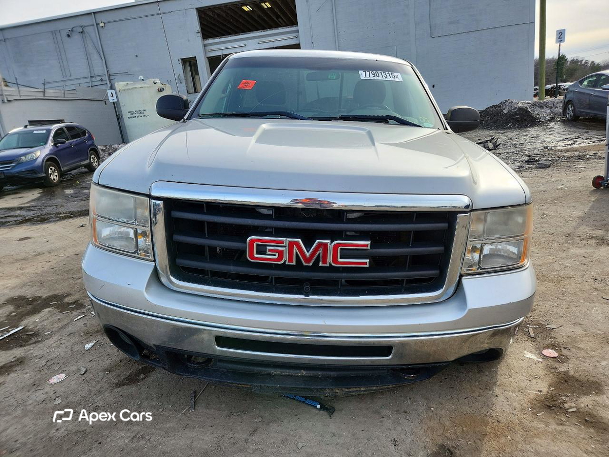 GMC Sierra 2011