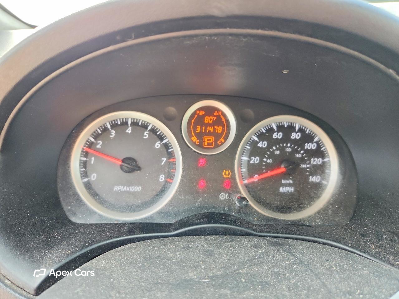 Nissan Sentra 2012