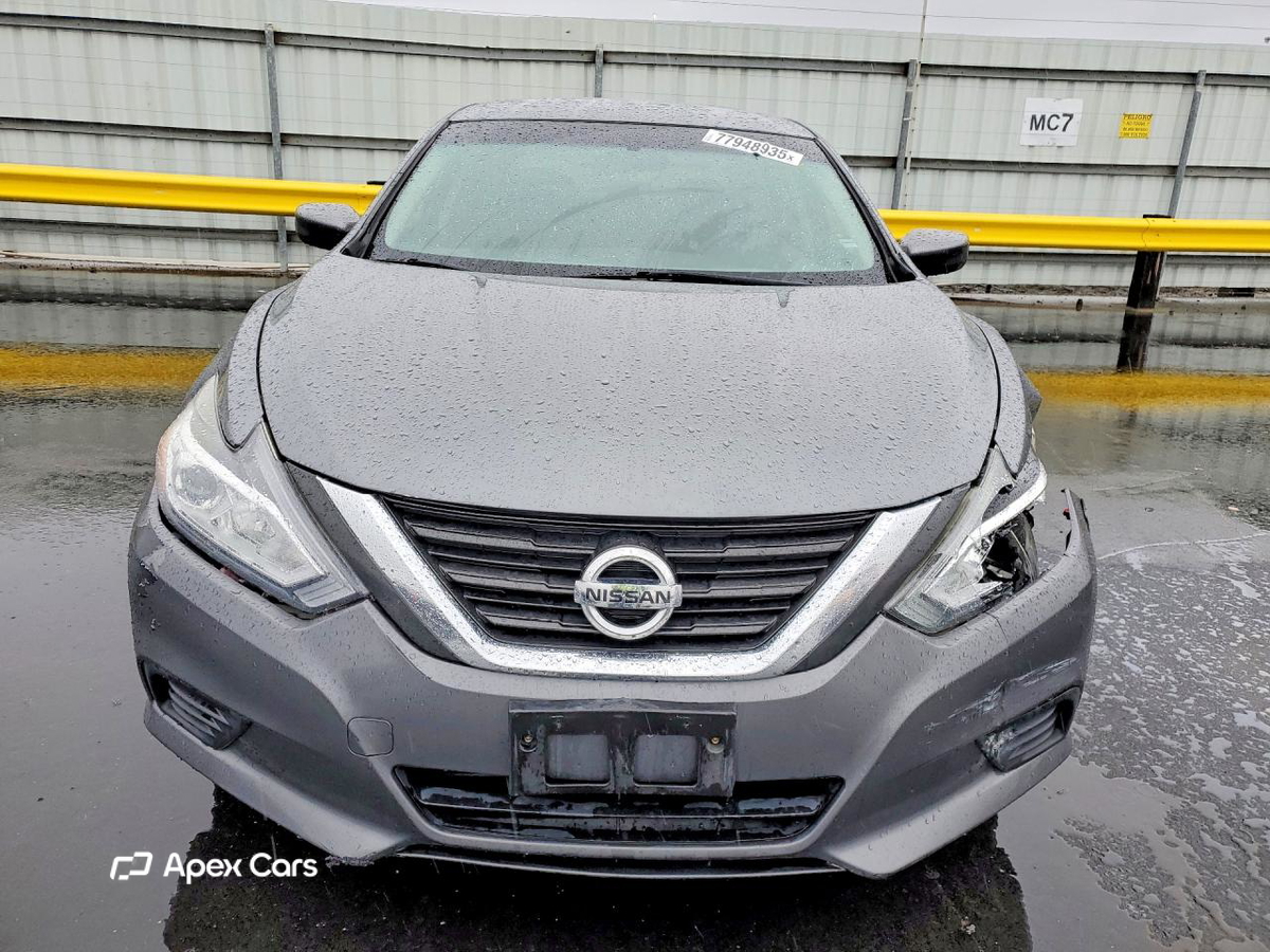 Nissan Altima 2018