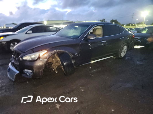 Infiniti Q70 2015 - Image 1 of 12
