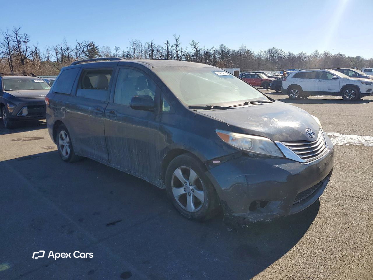 Toyota Sienna 2011
