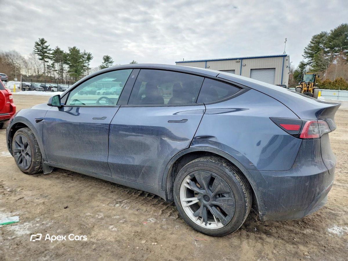 Tesla Model Y 2022