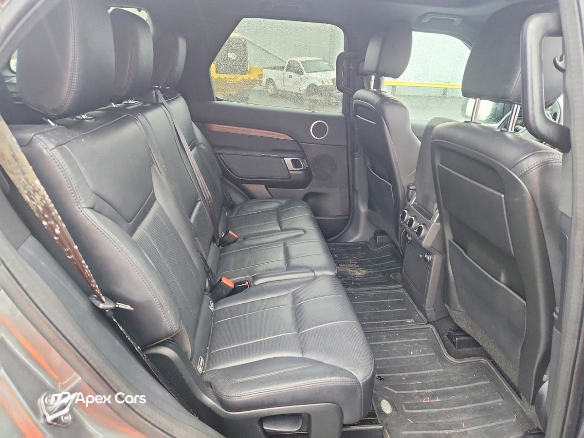Land Rover Discovery 2017