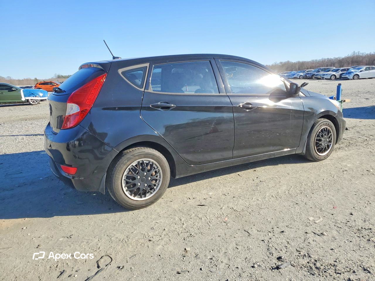 Hyundai Accent 2015