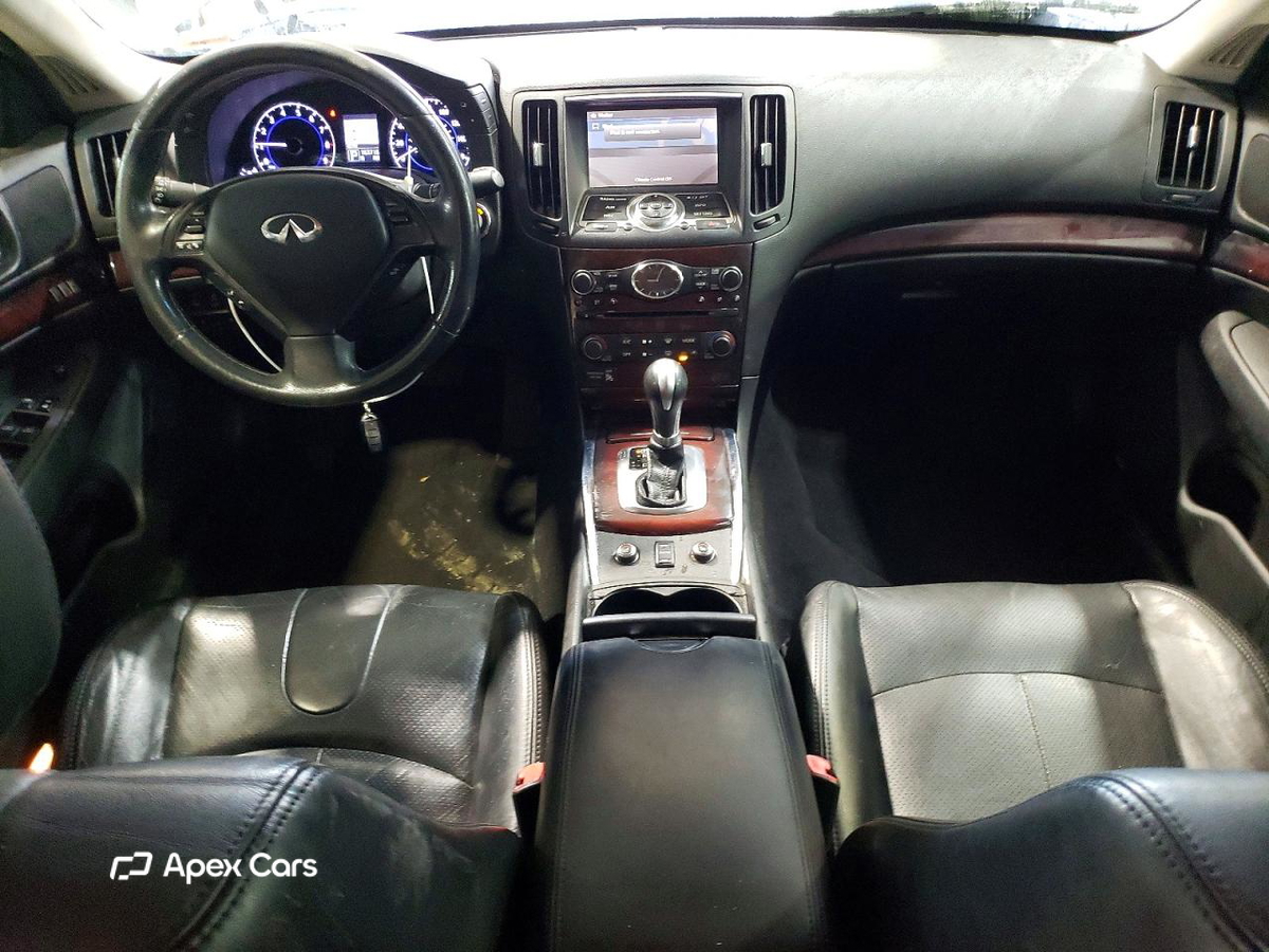 Infiniti G 2012