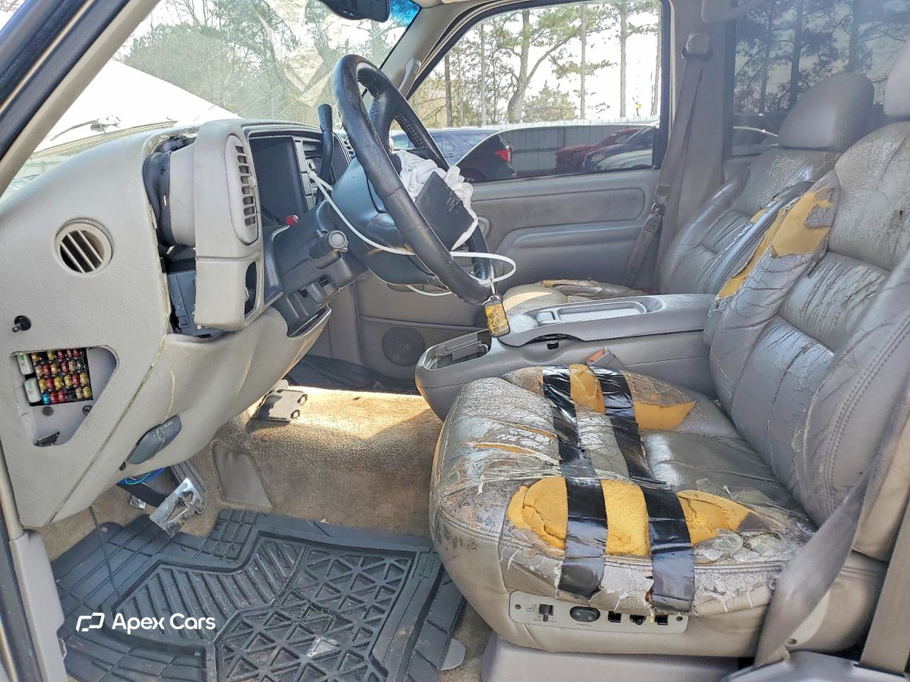 Chevrolet Suburban 1999