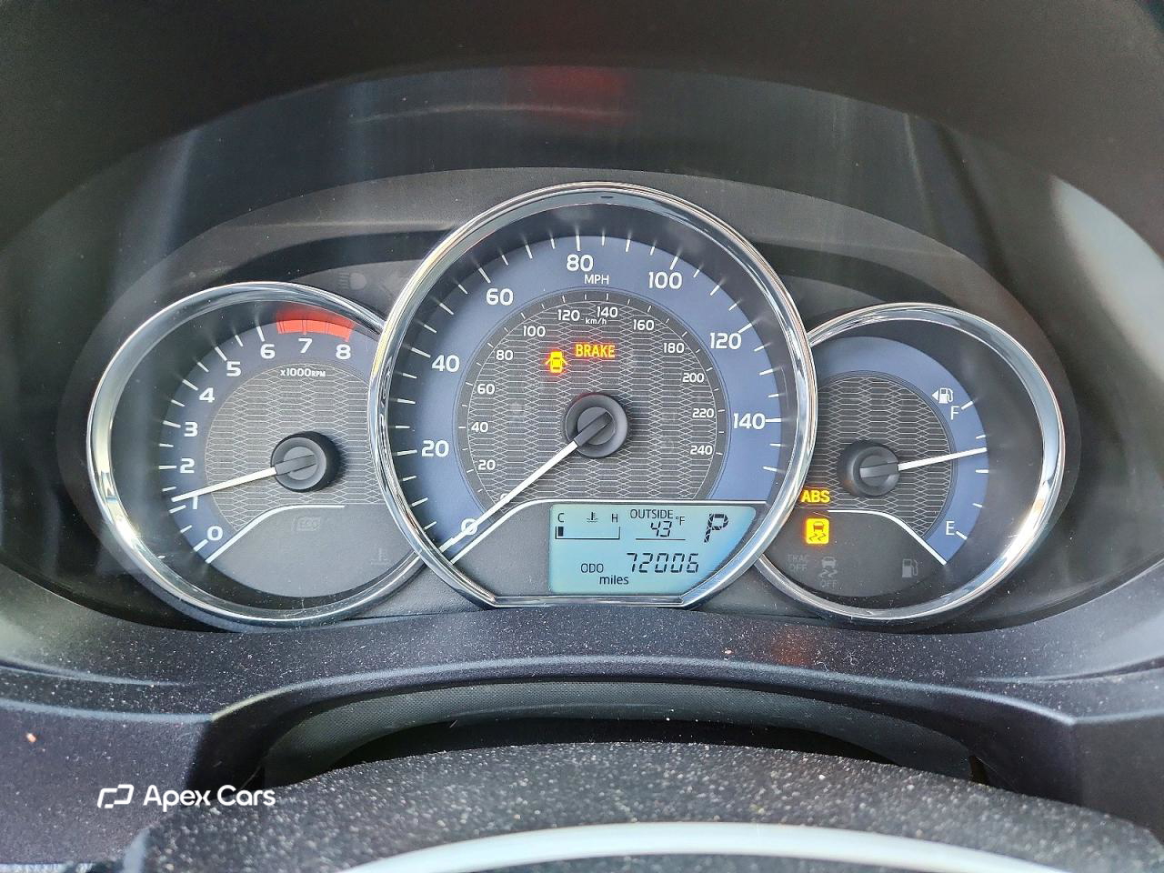 Toyota Corolla 2015