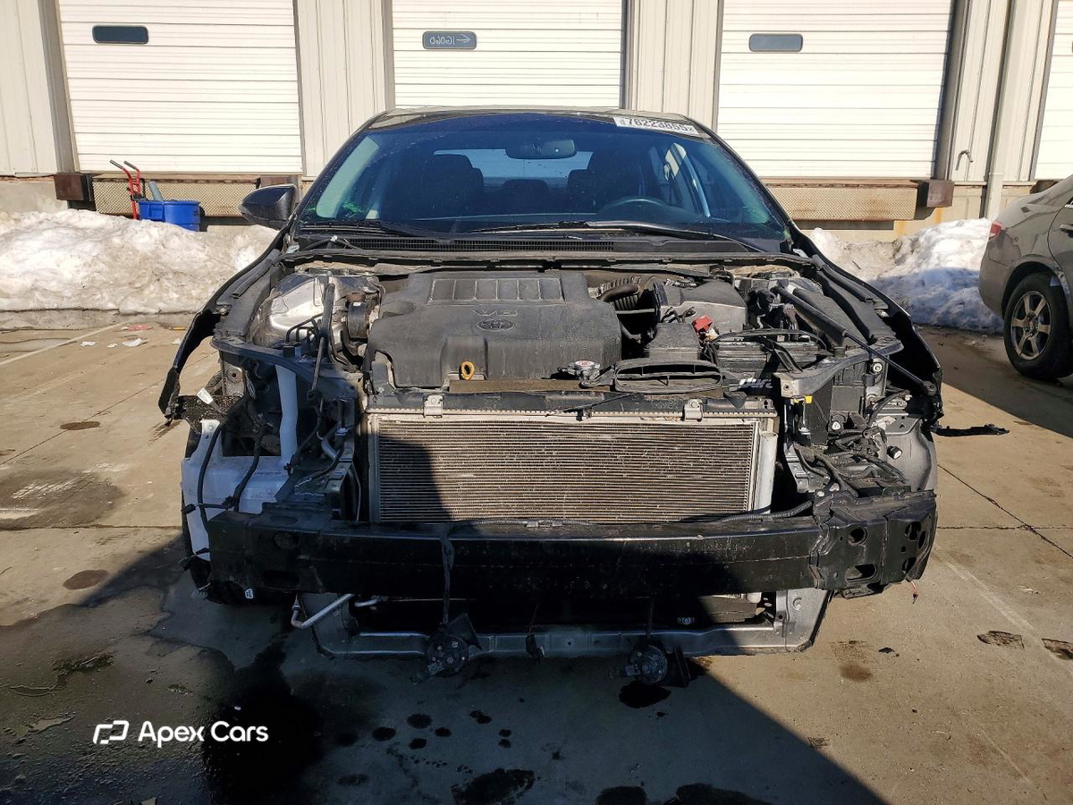 Toyota Avalon 2016