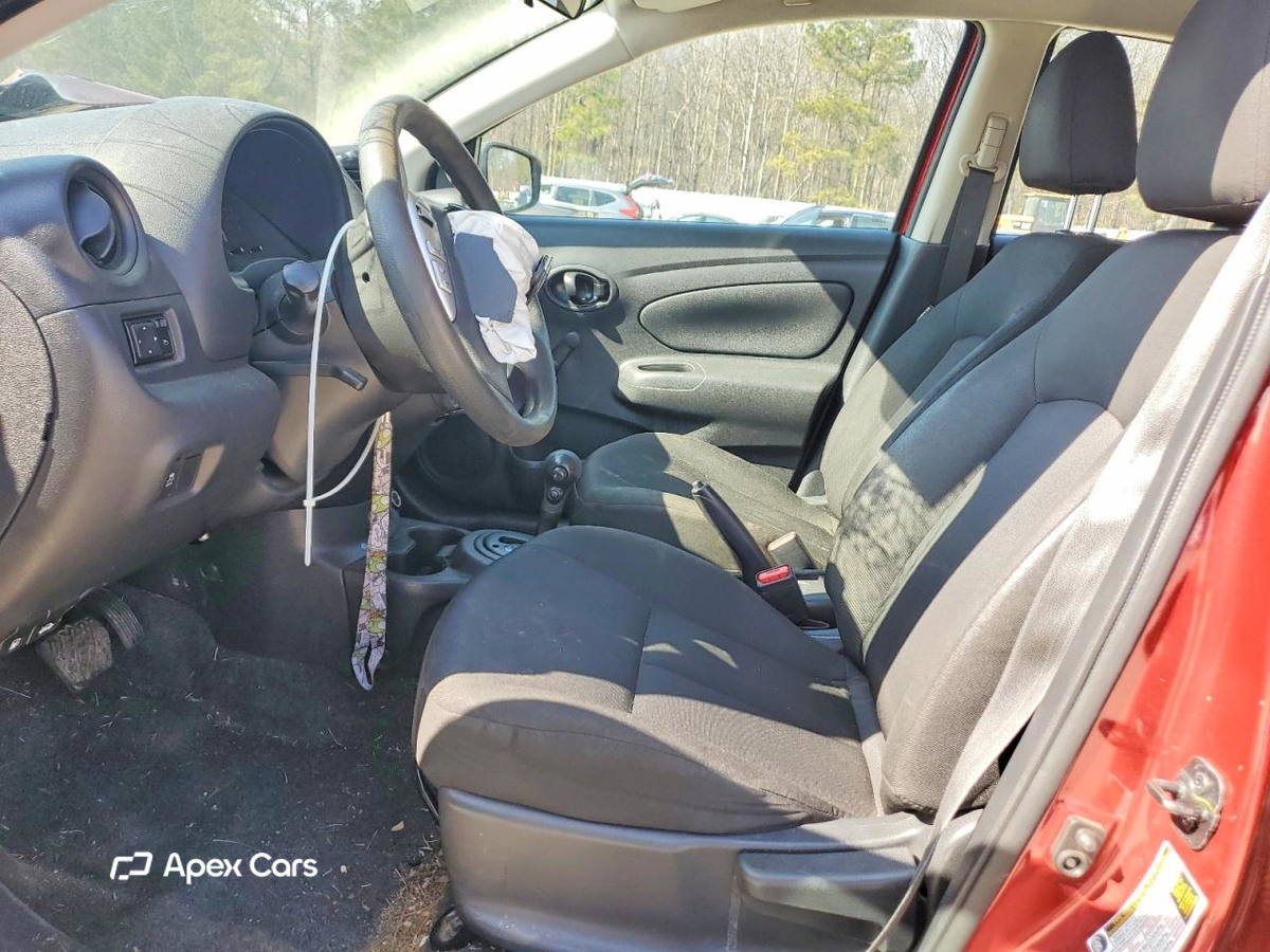 Nissan Versa 2019