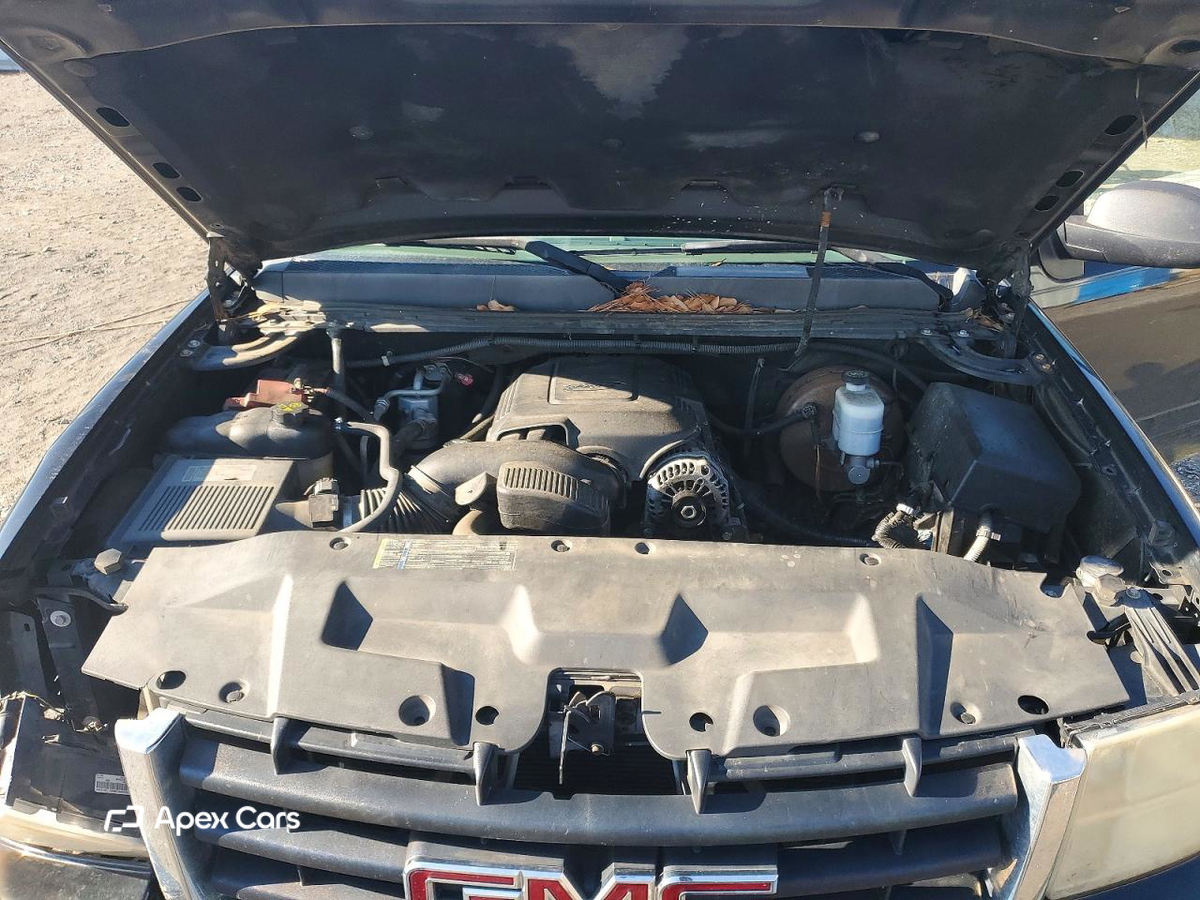 GMC Sierra 2011