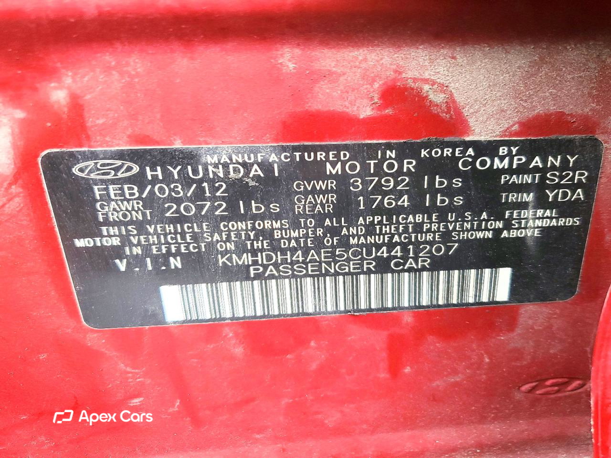Hyundai Elantra 2012