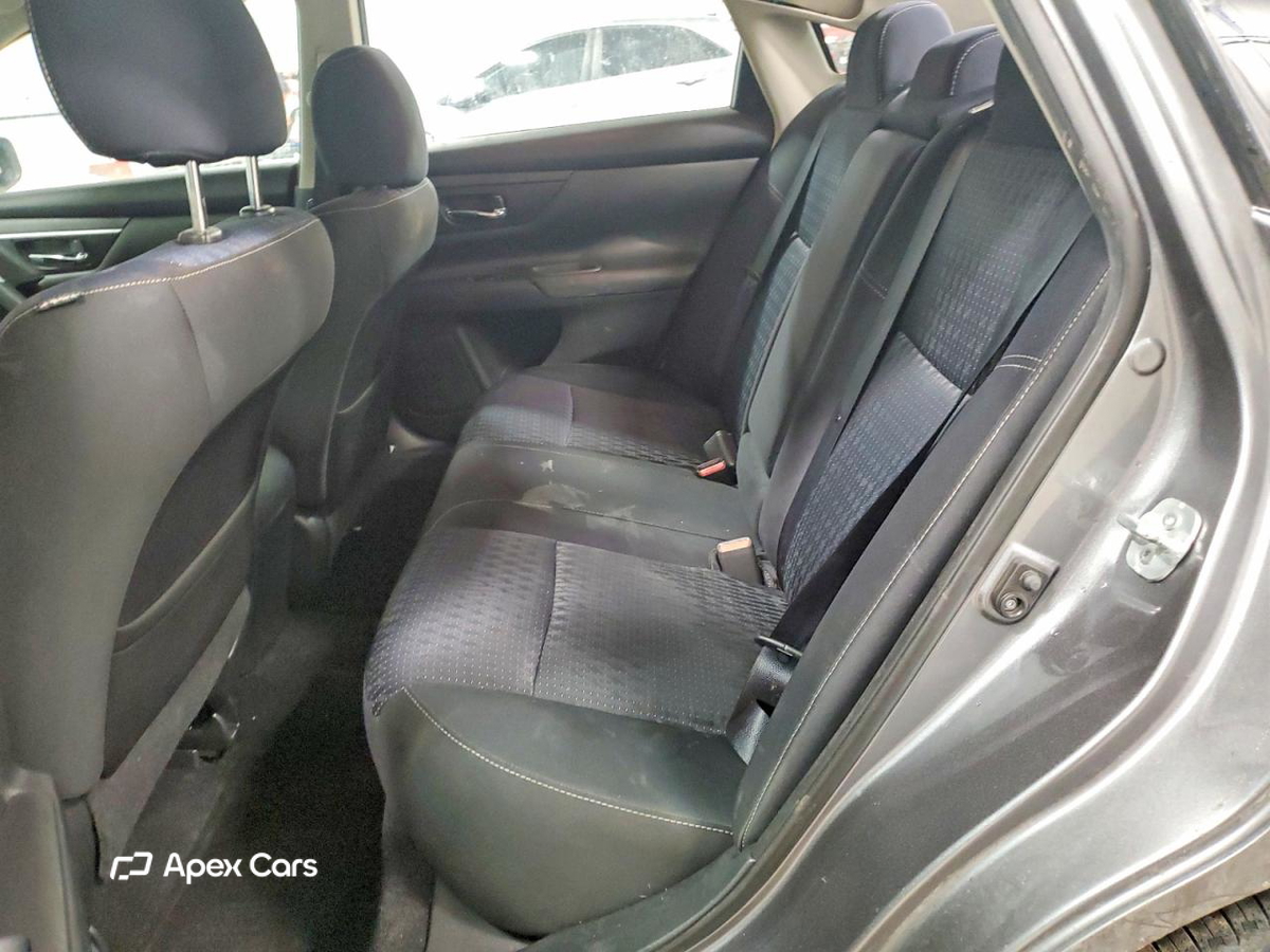 Nissan Altima 2016