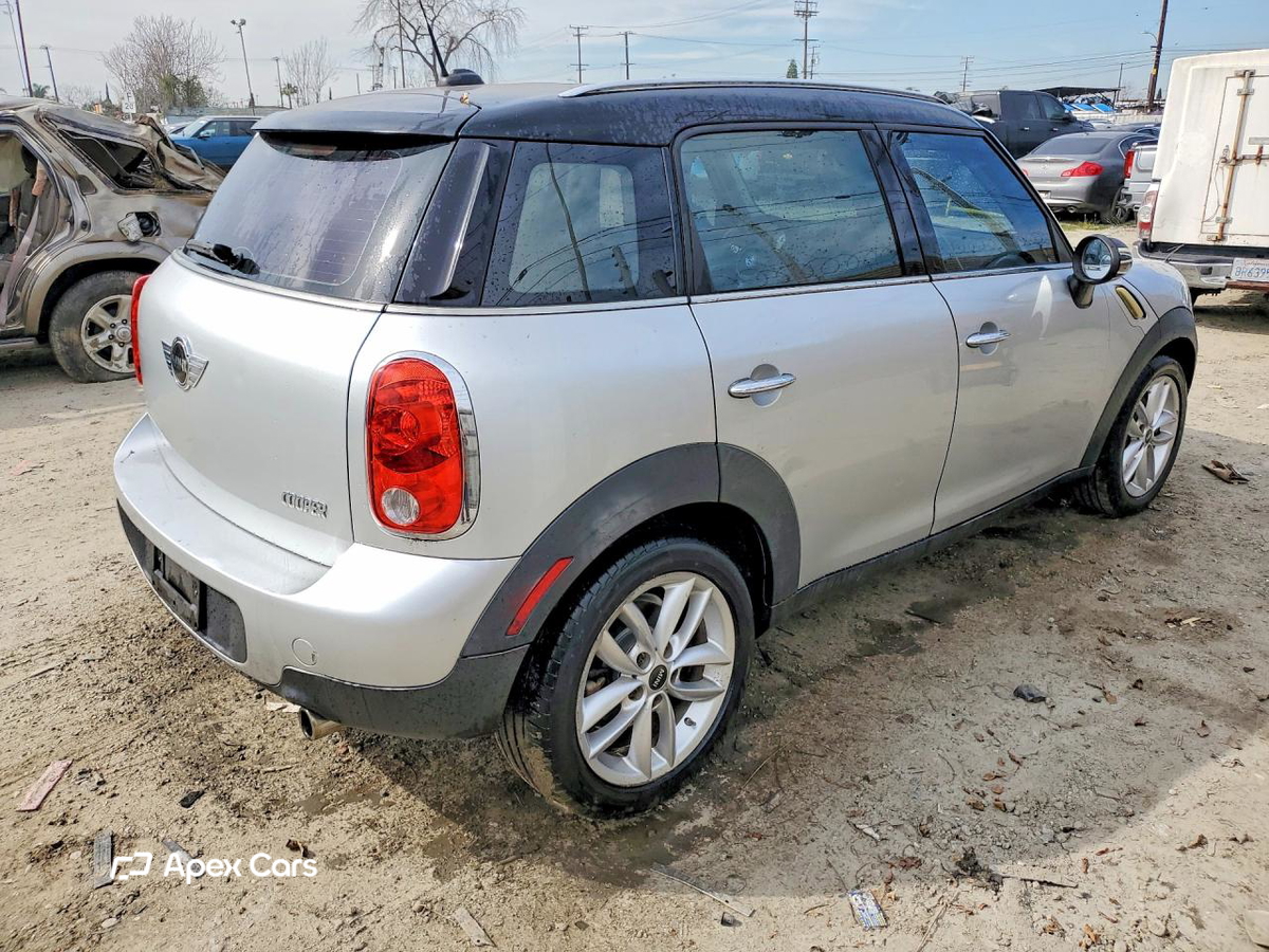 MINI Cooper 2012