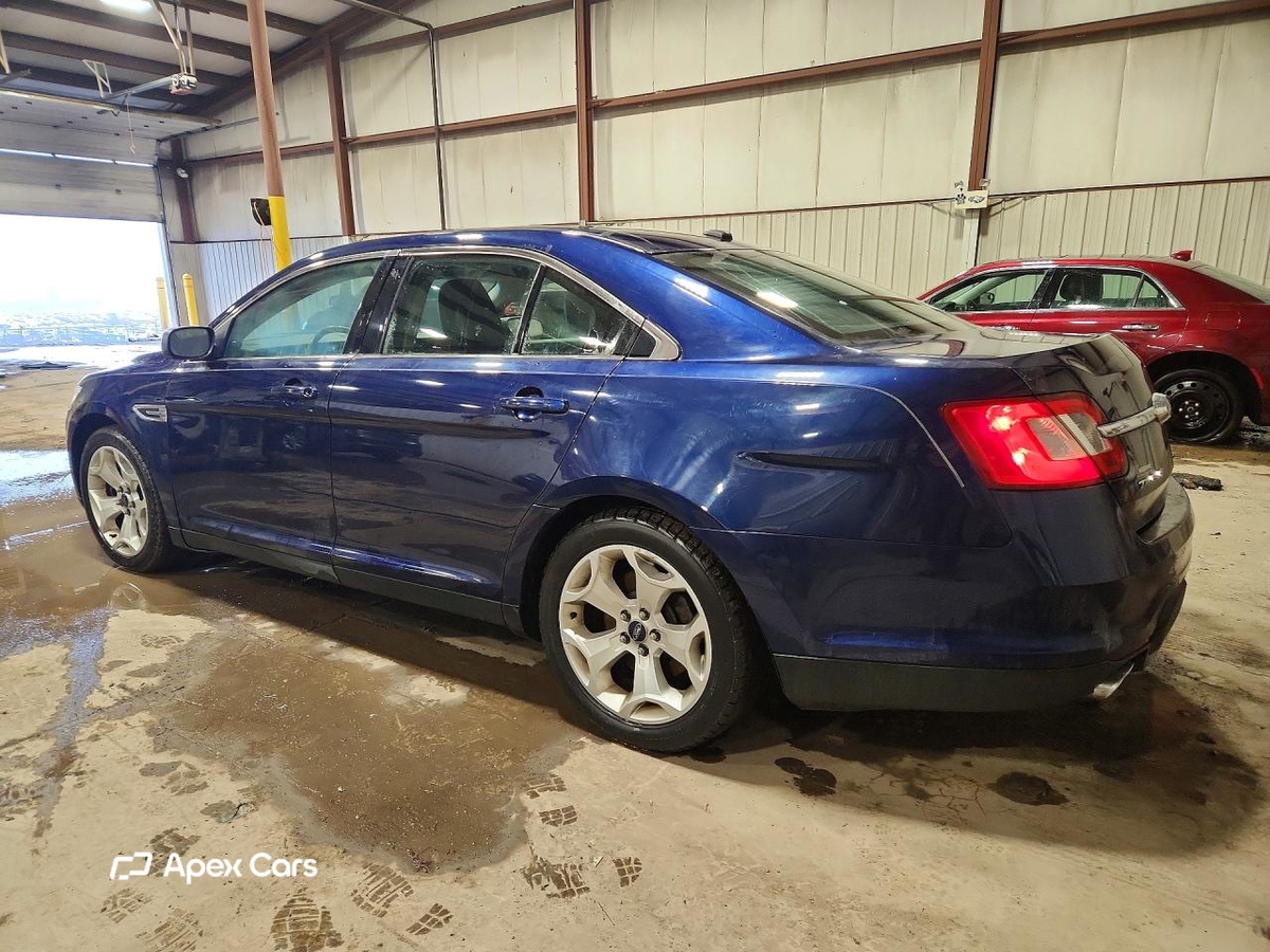 Ford Taurus 2011