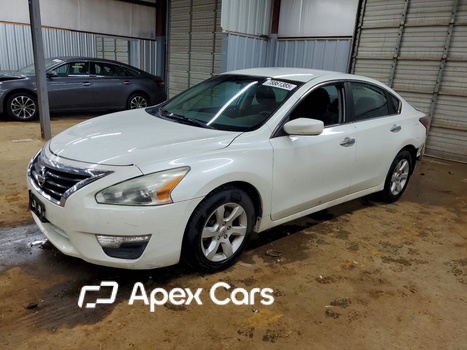 Nissan Altima 2014 - Image 1 of 13