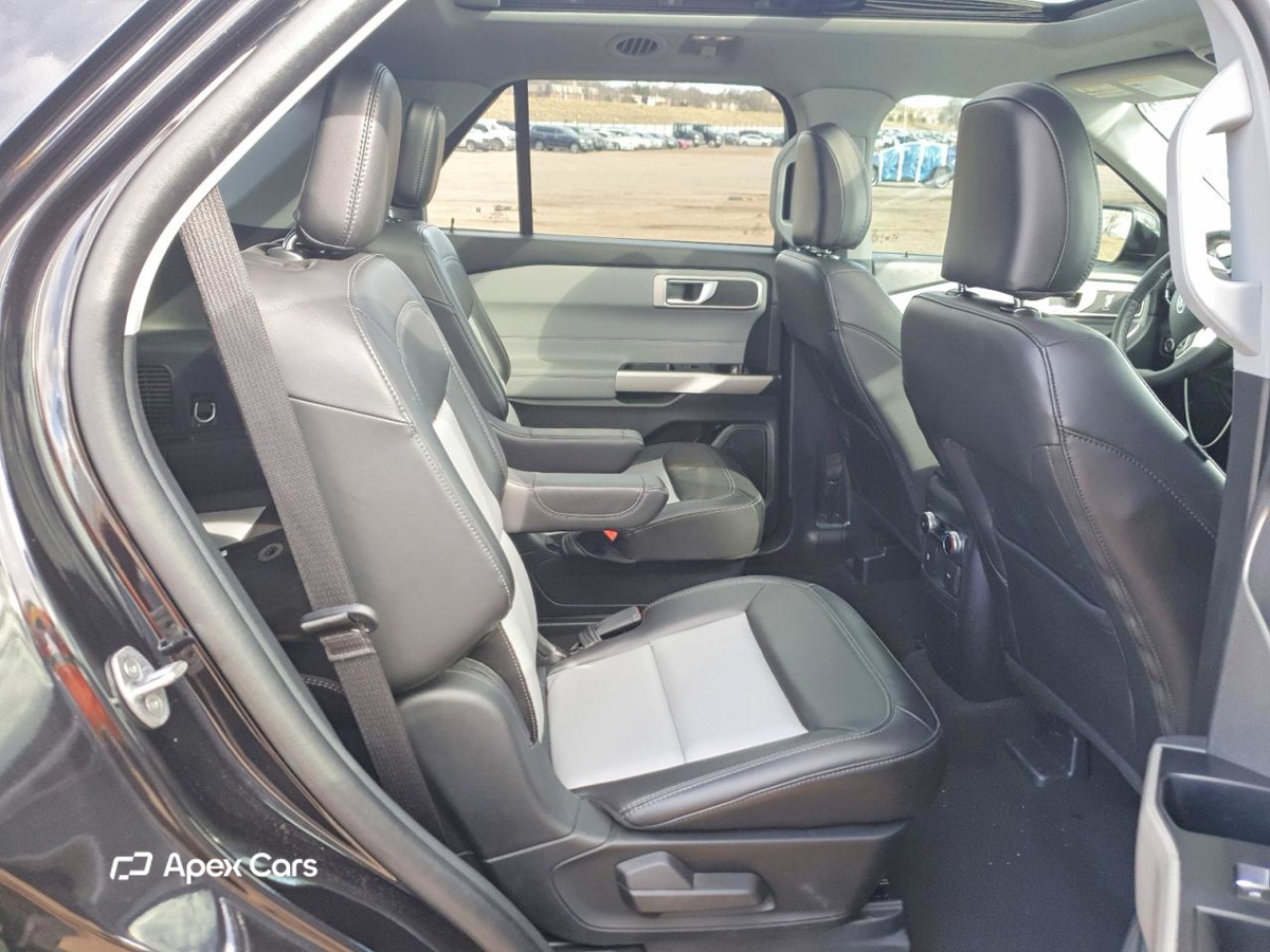 Ford Explorer 2024