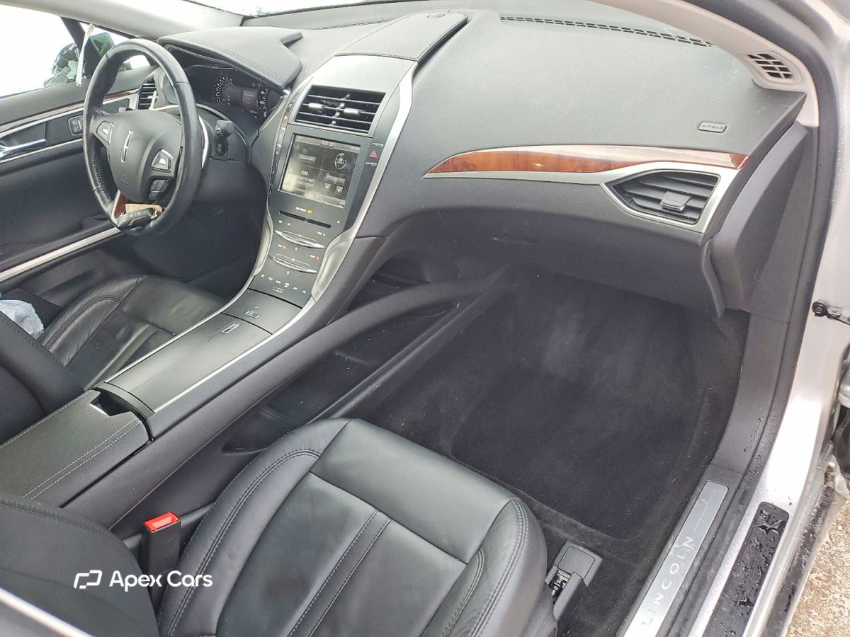 Lincoln MKZ 2014