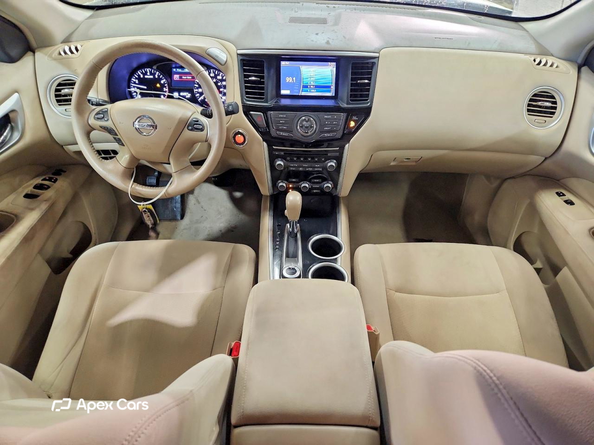 Nissan Pathfinder 2013