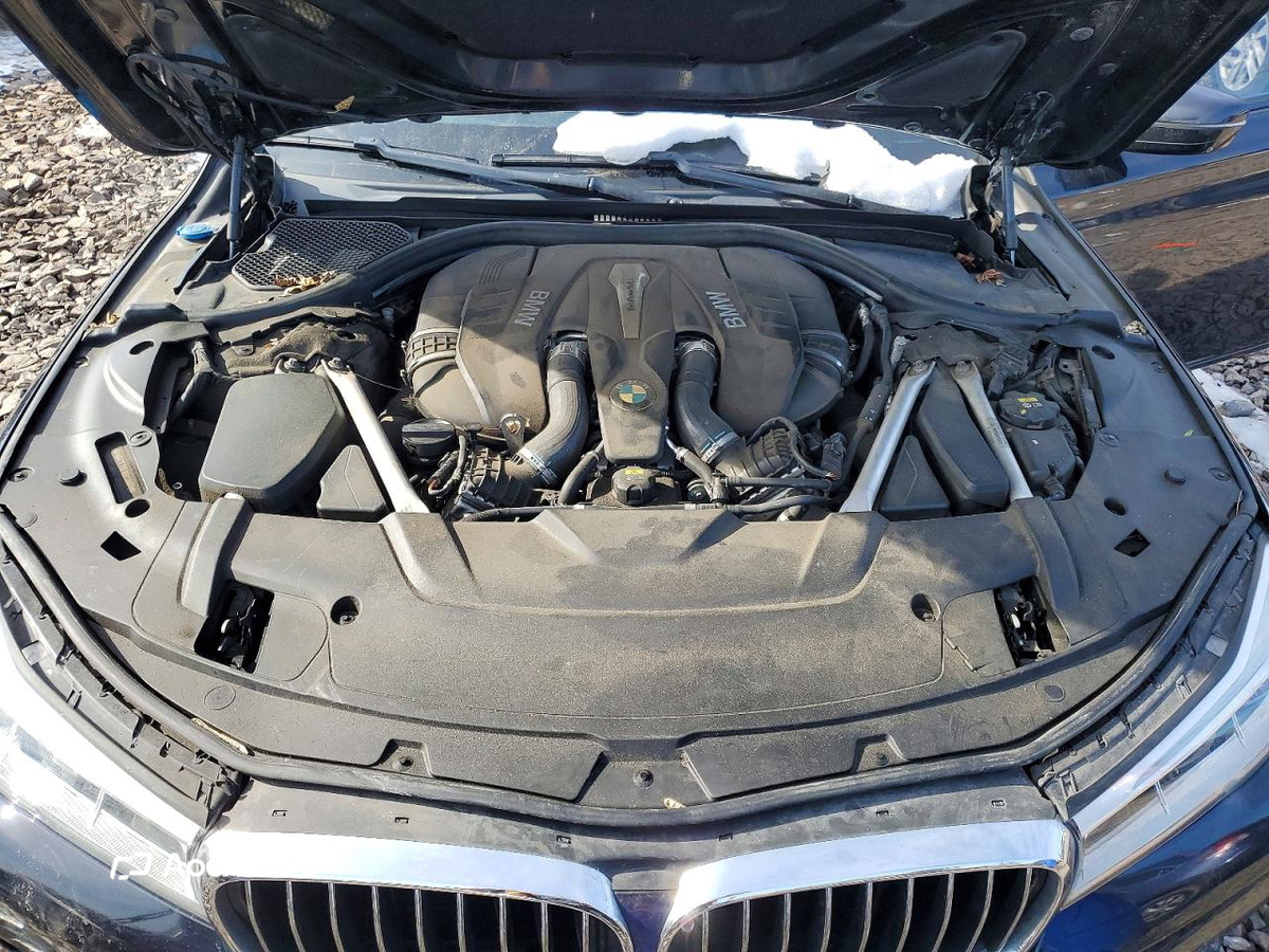 BMW Series 7 2019