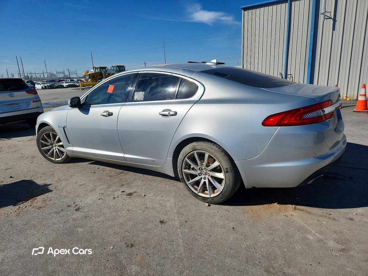 Jaguar XF 2013
