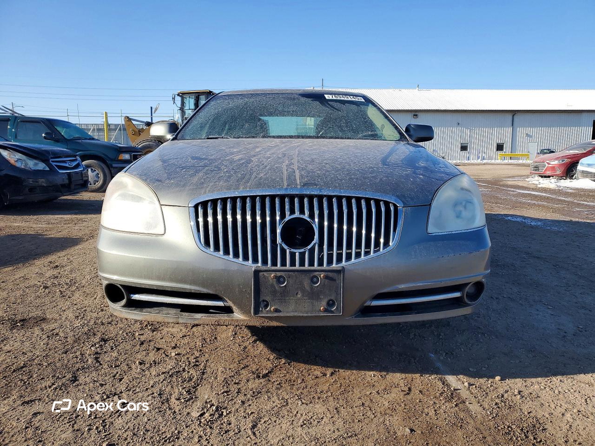 Buick Lucerne 2011
