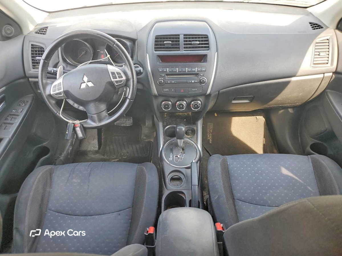 Mitsubishi Outlander 2012