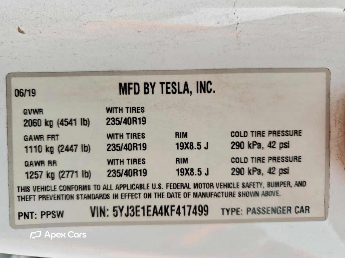 Tesla Model 3 2019