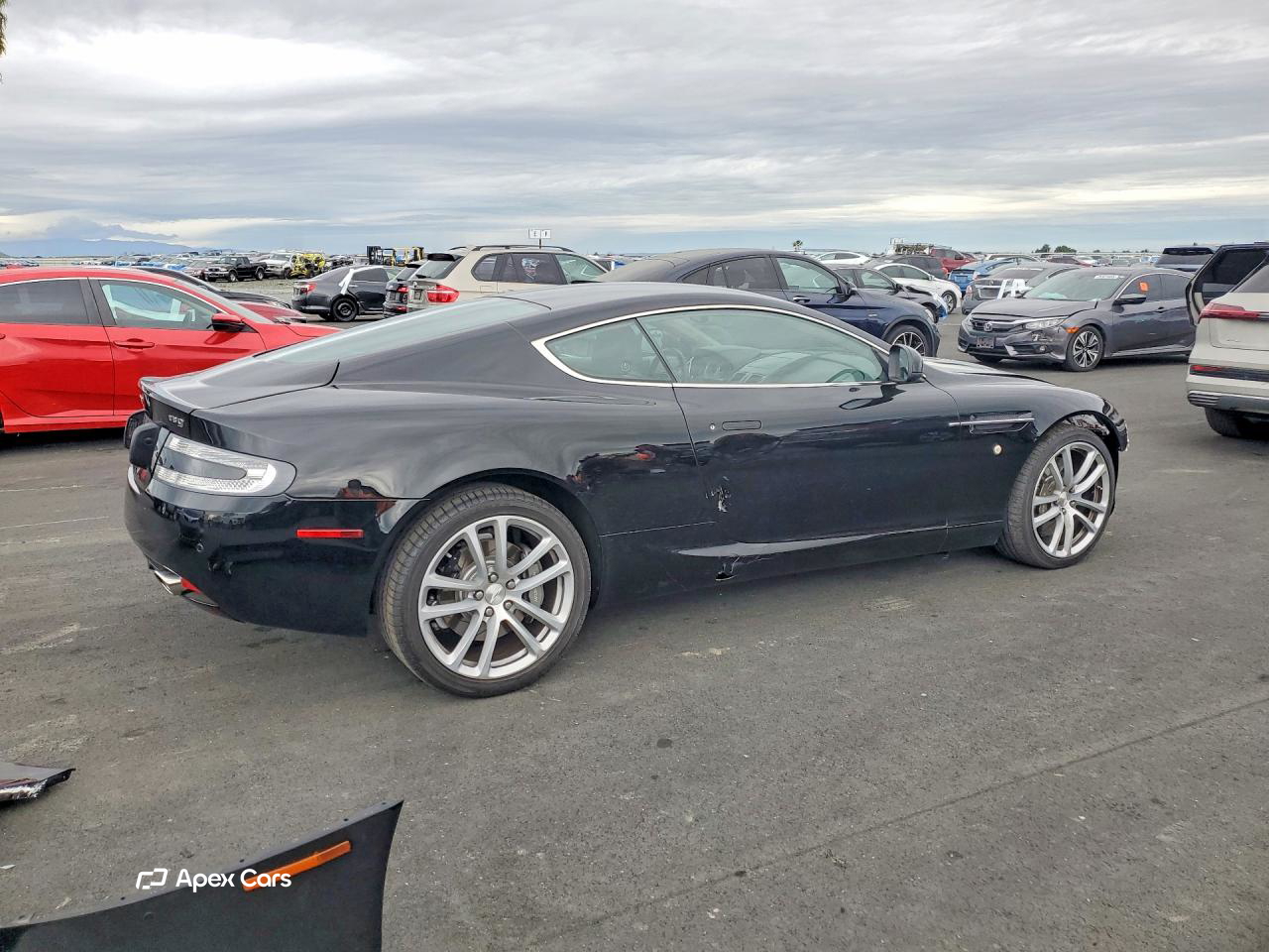 Aston Martin DB9 2011