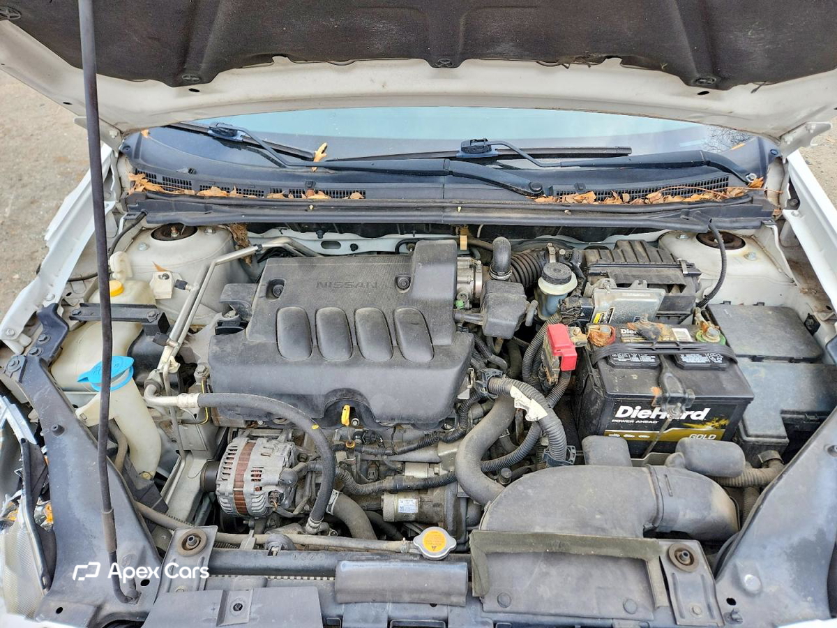 Nissan Sentra 2012