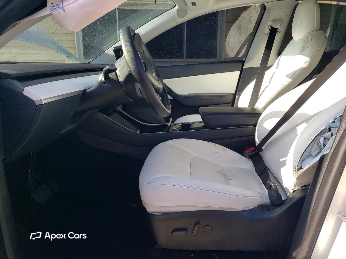 Tesla Model Y 2020